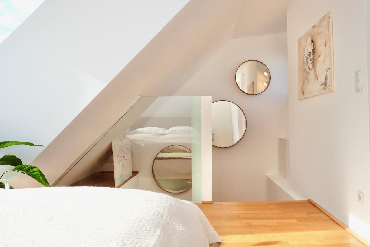 Triple A Apartments Wina Bagian luar foto