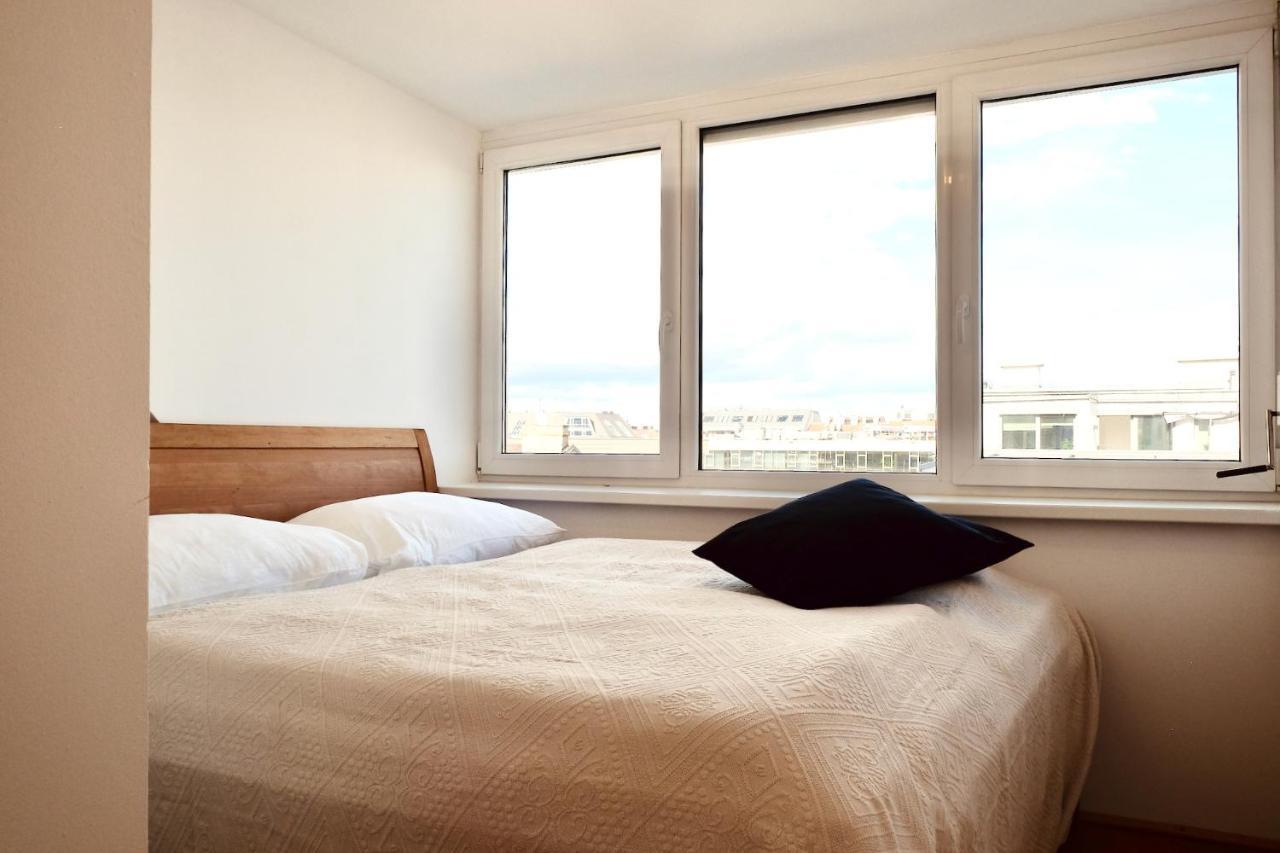 Triple A Apartments Wina Bagian luar foto